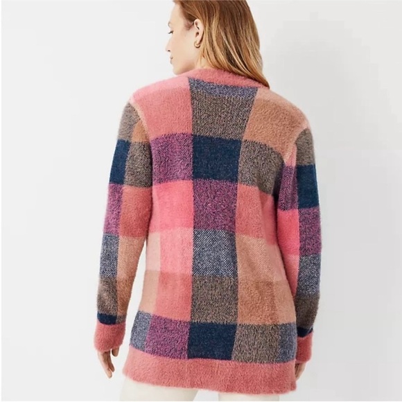 Ann Taylor Pink Plaid Boyfriend Cardigan XS Fuzzy Cozy Grandpacore - Picture 4 of 9